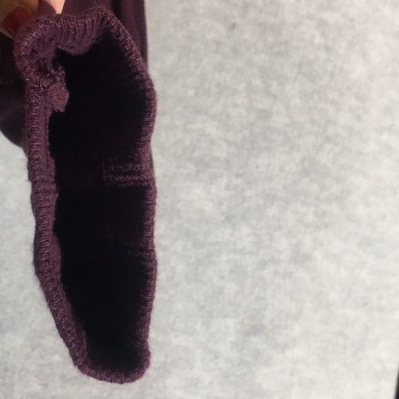 WOOLRICH 100% Cotton Quality Fabric and ConstructionCrew Neck Wardrobe Staple - Picture 10 of 16